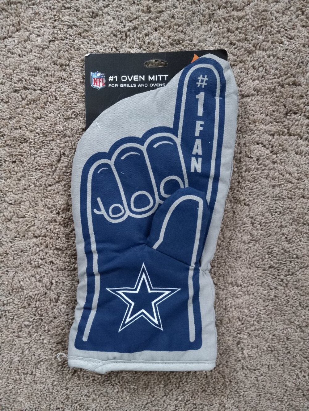 NFL Cowboys Oven Mitt New
